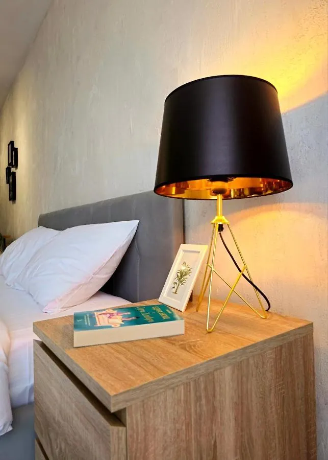 Rea Home Apartment - Modern & Stylish Stay Sofia