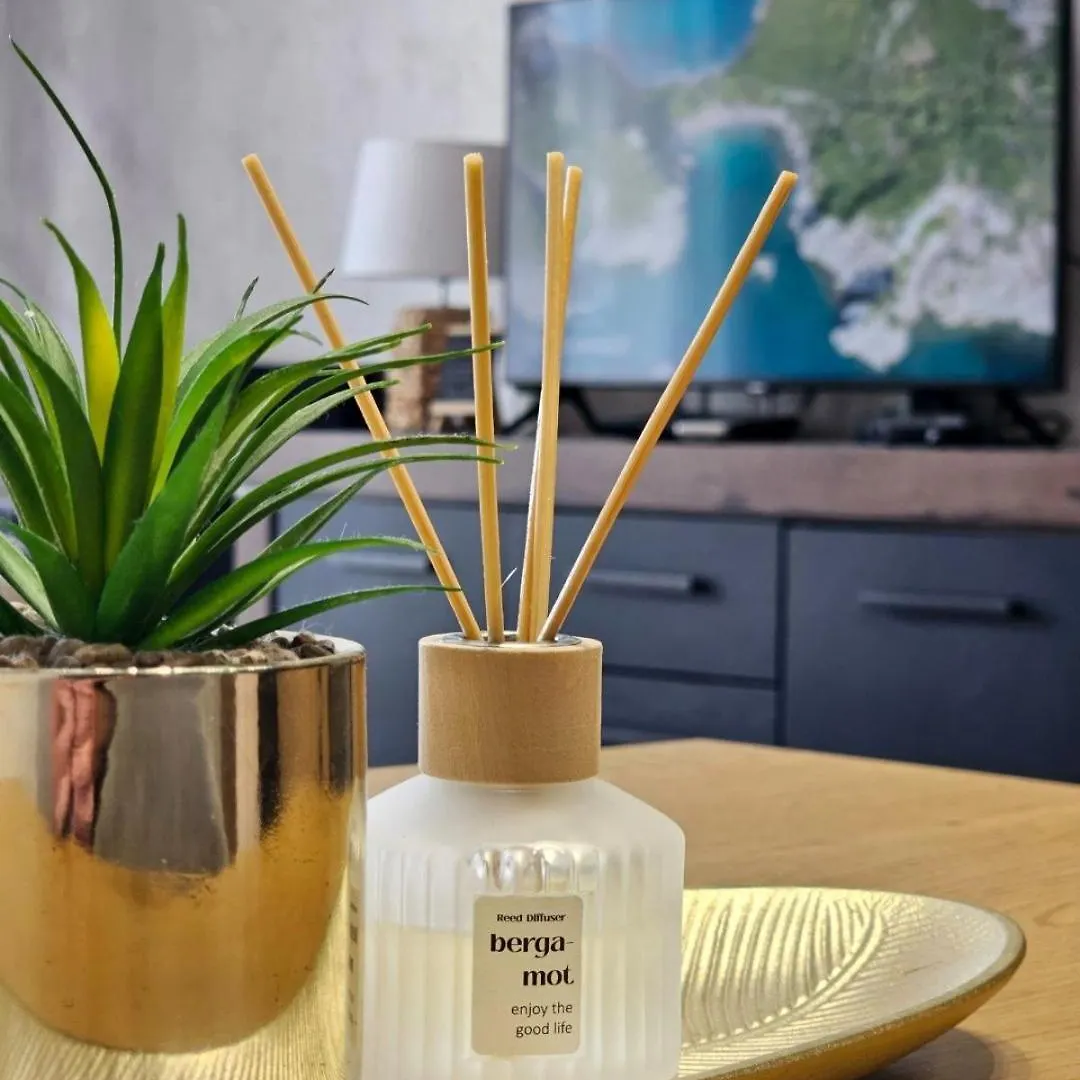 Rea Home Apartment - Modern & Stylish Stay Sofia 0*,